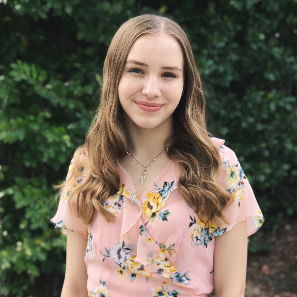 Meet your Posher, Julia